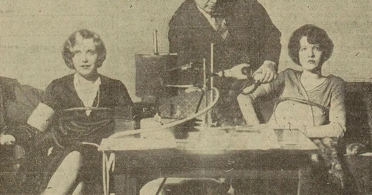 Tranh khắc cổ minh họa cho bài: William M.Marston, Claudia Dell et Jean Ackerman.